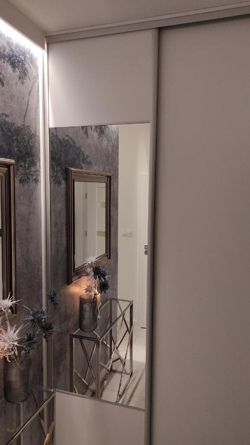 Sielska Apartament Zurawi Nad Jeziorem Ukiel Lägenhet Olsztyn  Exteriör bild